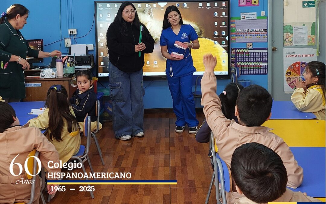 Charla Cuidado e Higiene bucal a Kínder A